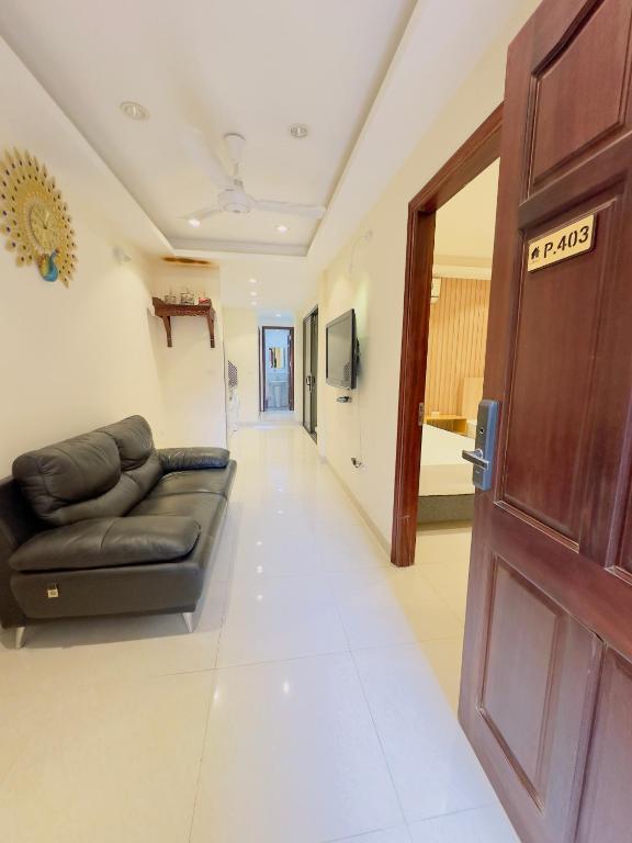 Railway Apartment – Hanoi